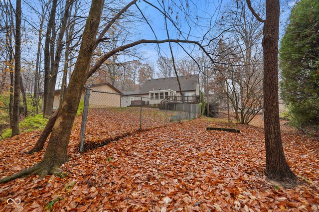 48 W Bunkerhill Road, Mooresville, IN 46158