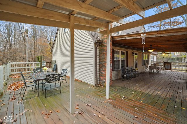 48 W Bunkerhill Road, Mooresville, IN 46158