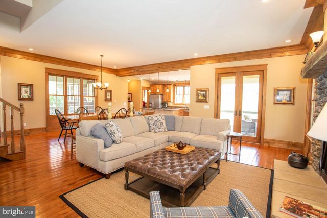 41 FARMHOUSE LN, Lost River, WV 26810