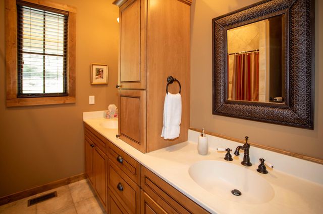 41 FARMHOUSE LN, Lost River, WV 26810