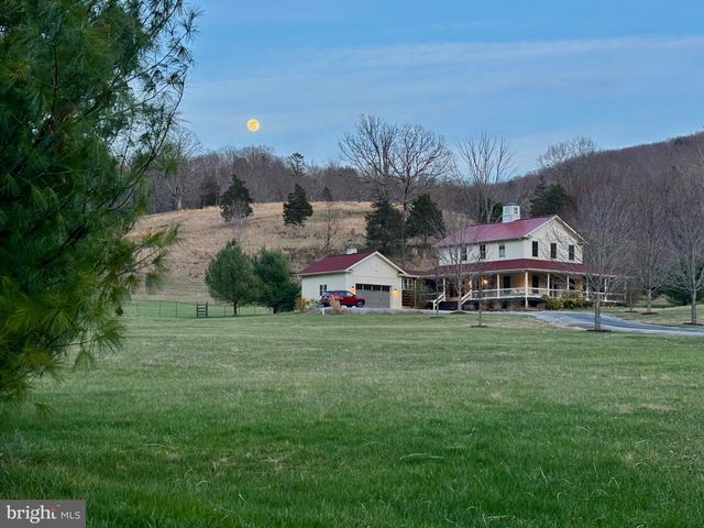 41 FARMHOUSE LN, Lost River, WV 26810