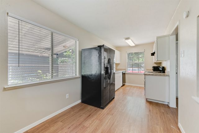 4914 Stagecoach Lane, Garland, TX 75043