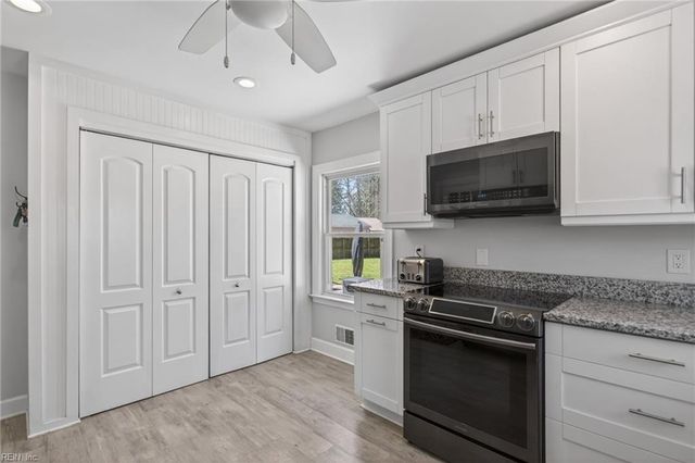 3216 Glenview Road RD, Chesapeake, VA 23321