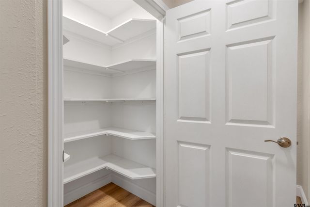 715 Rs County Road 3030, Emory, TX 75440