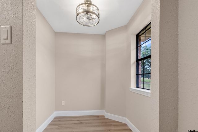 715 Rs County Road 3030, Emory, TX 75440