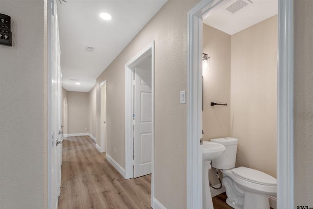 715 Rs County Road 3030, Emory, TX 75440