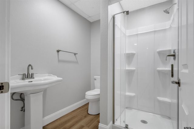 715 Rs County Road 3030, Emory, TX 75440