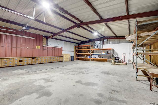 715 Rs County Road 3030, Emory, TX 75440