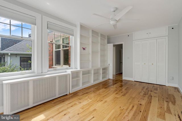 3313 CLEVELAND AVE NW, Washington, DC 20008