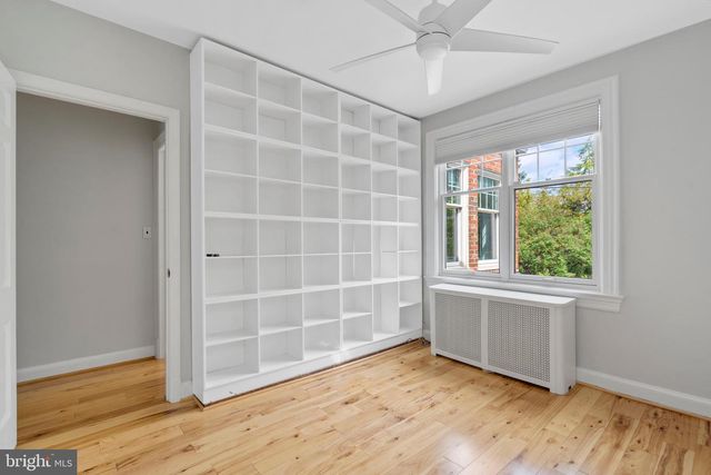 3313 CLEVELAND AVE NW, Washington, DC 20008
