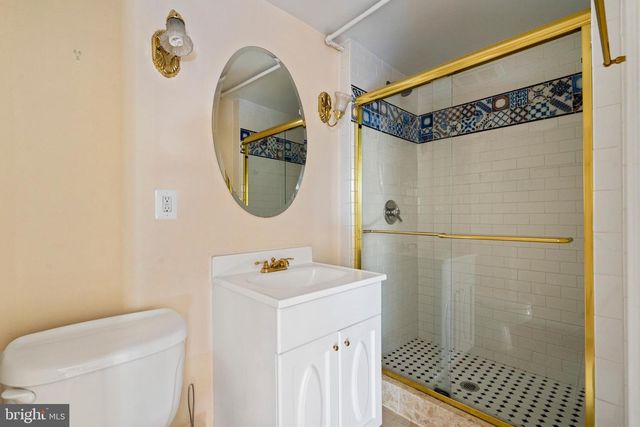 3313 CLEVELAND AVE NW, Washington, DC 20008