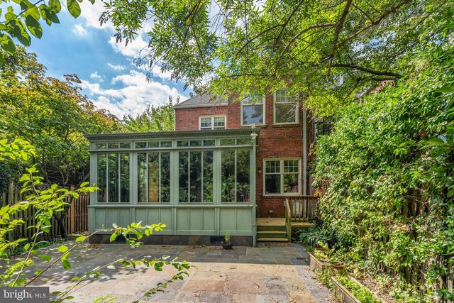 3313 CLEVELAND AVE NW, Washington, DC 20008