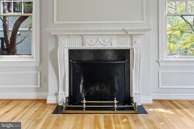 3313 CLEVELAND AVE NW, Washington, DC 20008