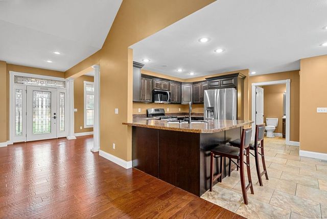 1220 Emerson Circle, Hopkinsville, KY 42240