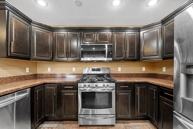 1220 Emerson Circle, Hopkinsville, KY 42240