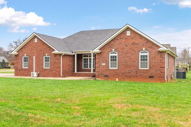 1220 Emerson Circle, Hopkinsville, KY 42240