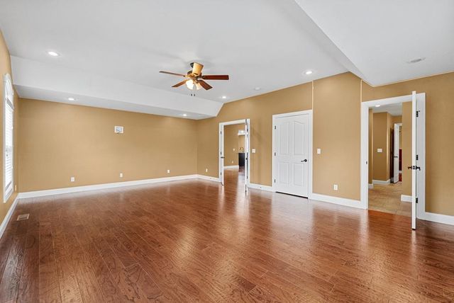 1220 Emerson Circle, Hopkinsville, KY 42240