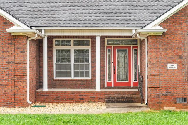 1220 Emerson Circle, Hopkinsville, KY 42240