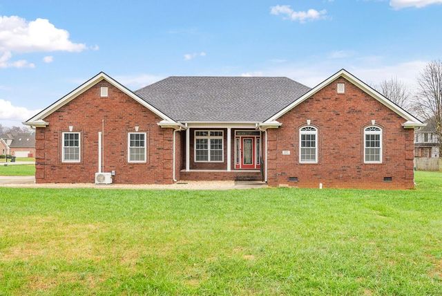 1220 Emerson Circle, Hopkinsville, KY 42240