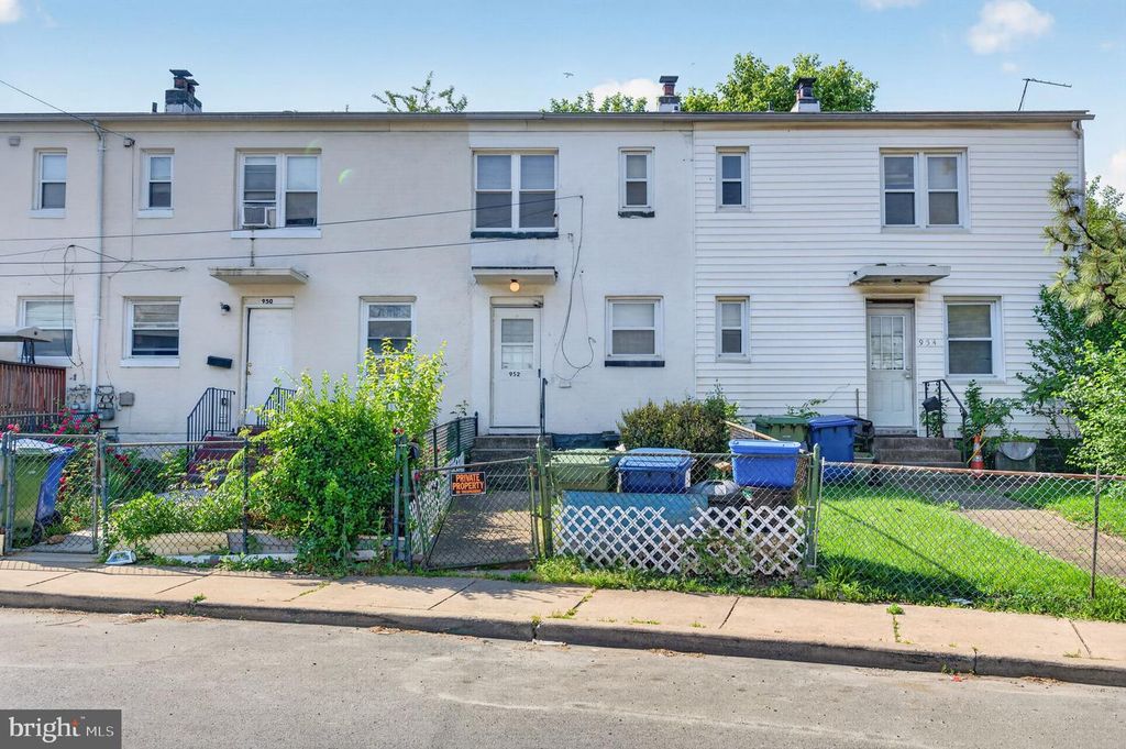 952 ARMISTEAD WAY, Baltimore, MD 21205