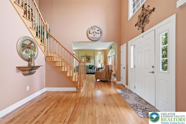 4559 Oakwood Lane, Lower Nazareth Twp, PA 18064