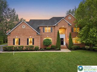 4559 Oakwood Lane, Lower Nazareth Twp, PA 18064