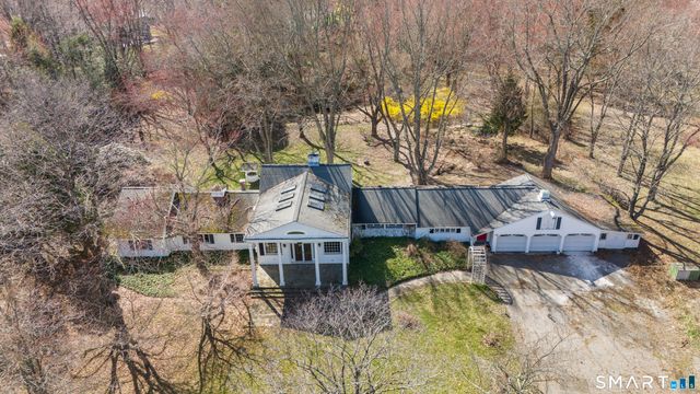 835 Monroe Turnpike, Monroe, CT 06468