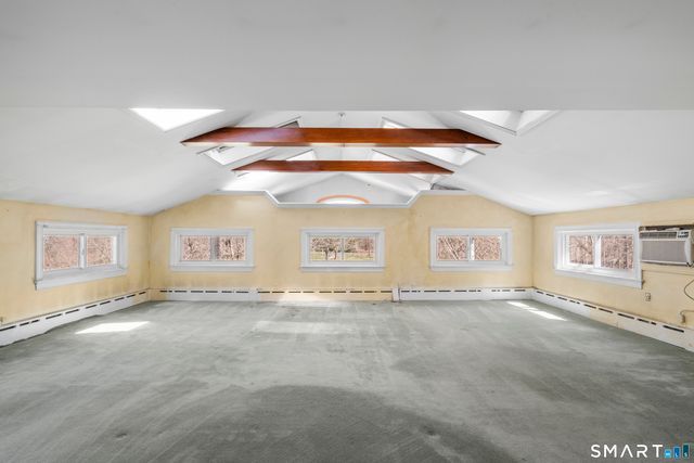 835 Monroe Turnpike, Monroe, CT 06468