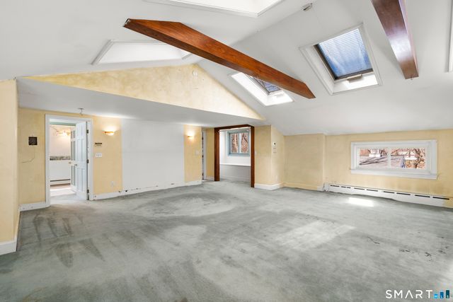 835 Monroe Turnpike, Monroe, CT 06468