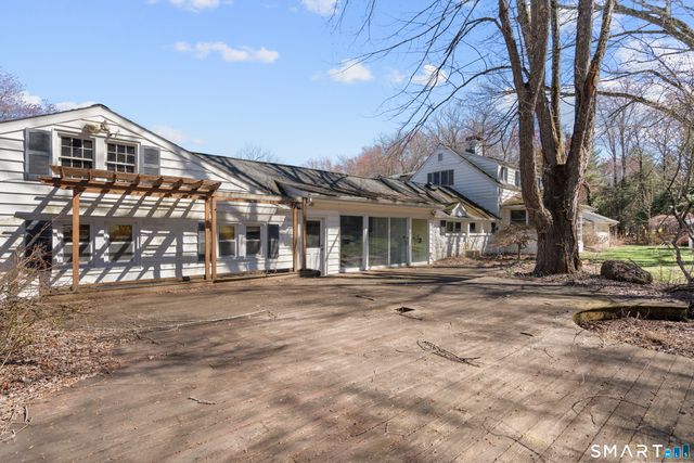 835 Monroe Turnpike, Monroe, CT 06468