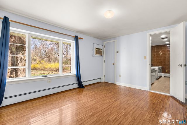 835 Monroe Turnpike, Monroe, CT 06468