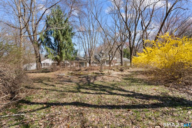 835 Monroe Turnpike, Monroe, CT 06468