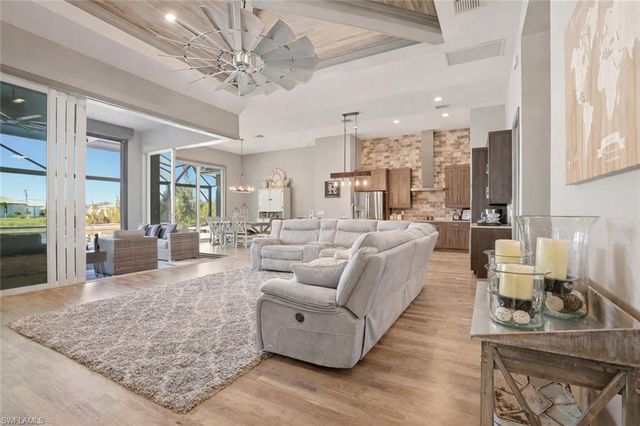 1616 Old Burnt Store RD N, Cape Coral, FL 33993