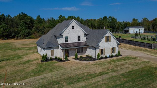 14160 Hidden Loop, Byhalia, MS 38611