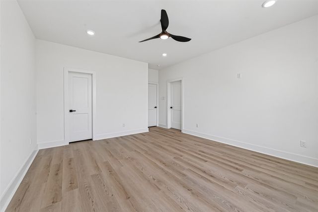 967 Highland Light Lane, Houston, TX 77091