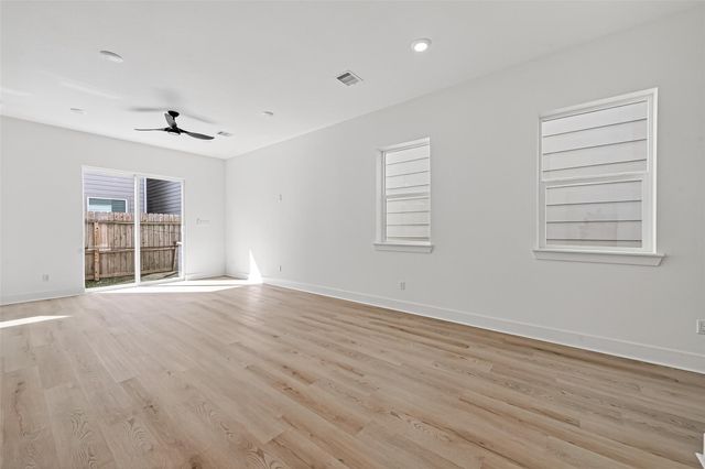 967 Highland Light Lane, Houston, TX 77091