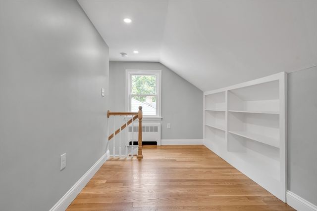 6 Fairview Ter, Woburn, MA 01801