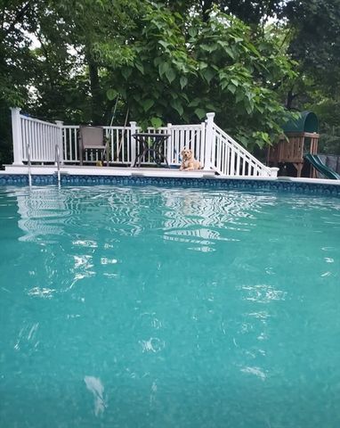 6 Fairview Ter, Woburn, MA 01801