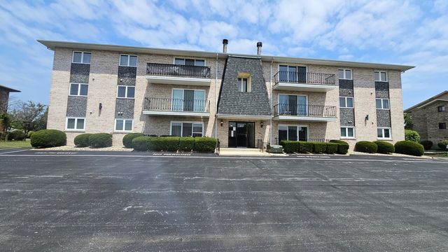 7405 Tiffany Drive 2SW, Orland Park, IL 60462