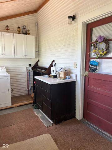 4484 Cartersburg Road, Plainfield, IN 46168