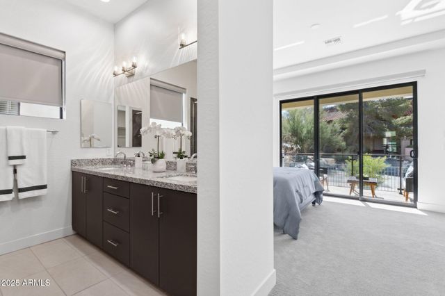 1 EASY Street 15, Carefree, AZ 85377