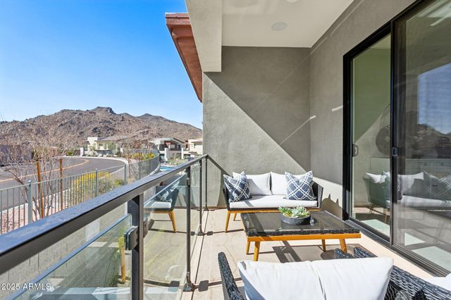 1 EASY Street 15, Carefree, AZ 85377