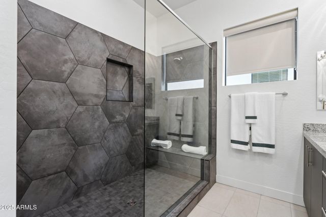 1 EASY Street 15, Carefree, AZ 85377