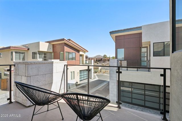 1 EASY Street 15, Carefree, AZ 85377