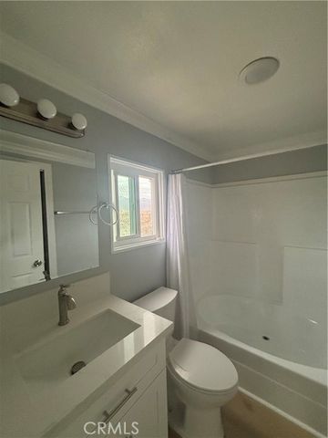 1097 N State Street 10, Hemet, CA 92543