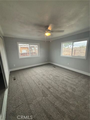 1097 N State Street 10, Hemet, CA 92543