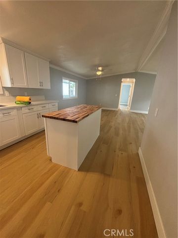 1097 N State Street 10, Hemet, CA 92543