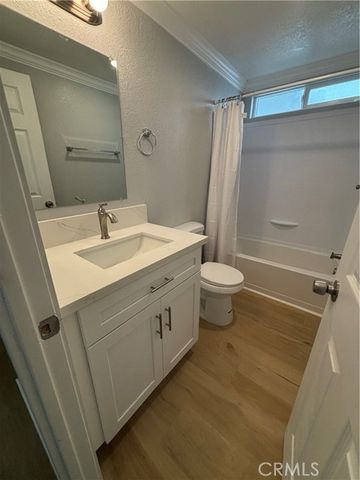 1097 N State Street 10, Hemet, CA 92543