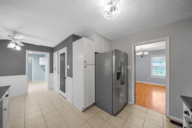 823 Oak Hurst Drive, Hopkinsville, KY 42240