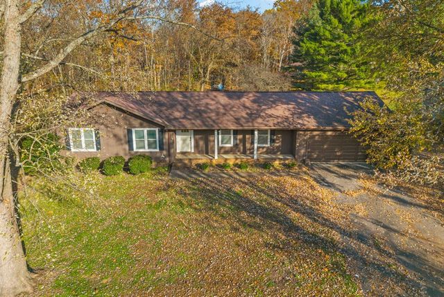 823 Oak Hurst Drive, Hopkinsville, KY 42240